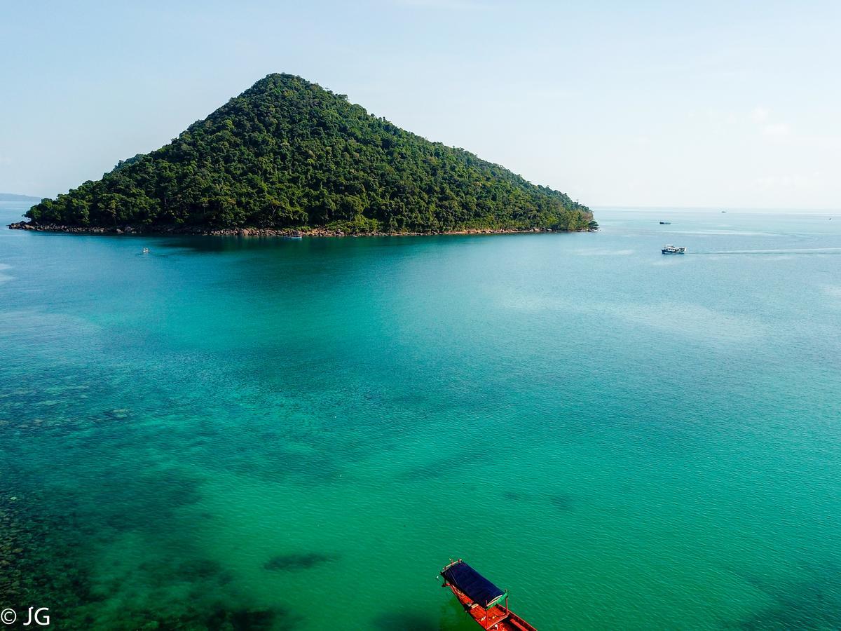 Easy Tiger - M'Pai Bay Beach, Koh Rong Sanloem Exterior photo